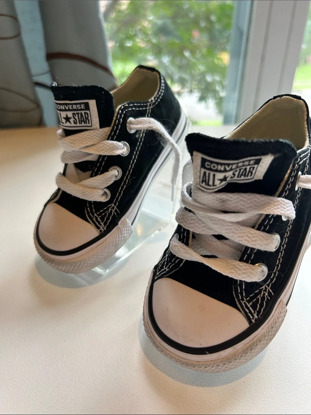 Converse All Star low tops black lace up walking shoes unisex skater retro